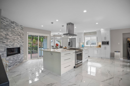 2268 Nacht Avenue, Port Coquitlam, BC