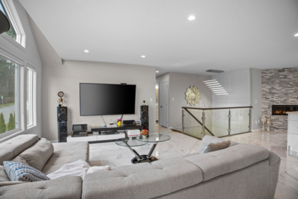 2268 Nacht Avenue, Port Coquitlam, BC