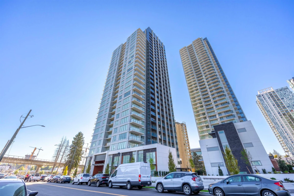 Family Room Photo of TH17 13428 105 Ave, Surrey, BC