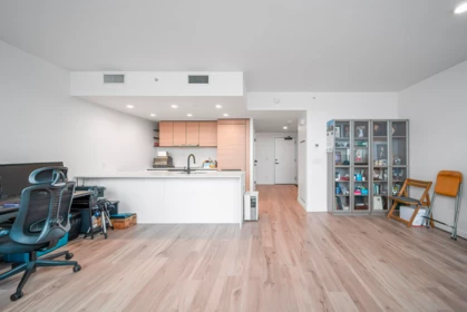 TH17 13428 105 Ave, Surrey, BC