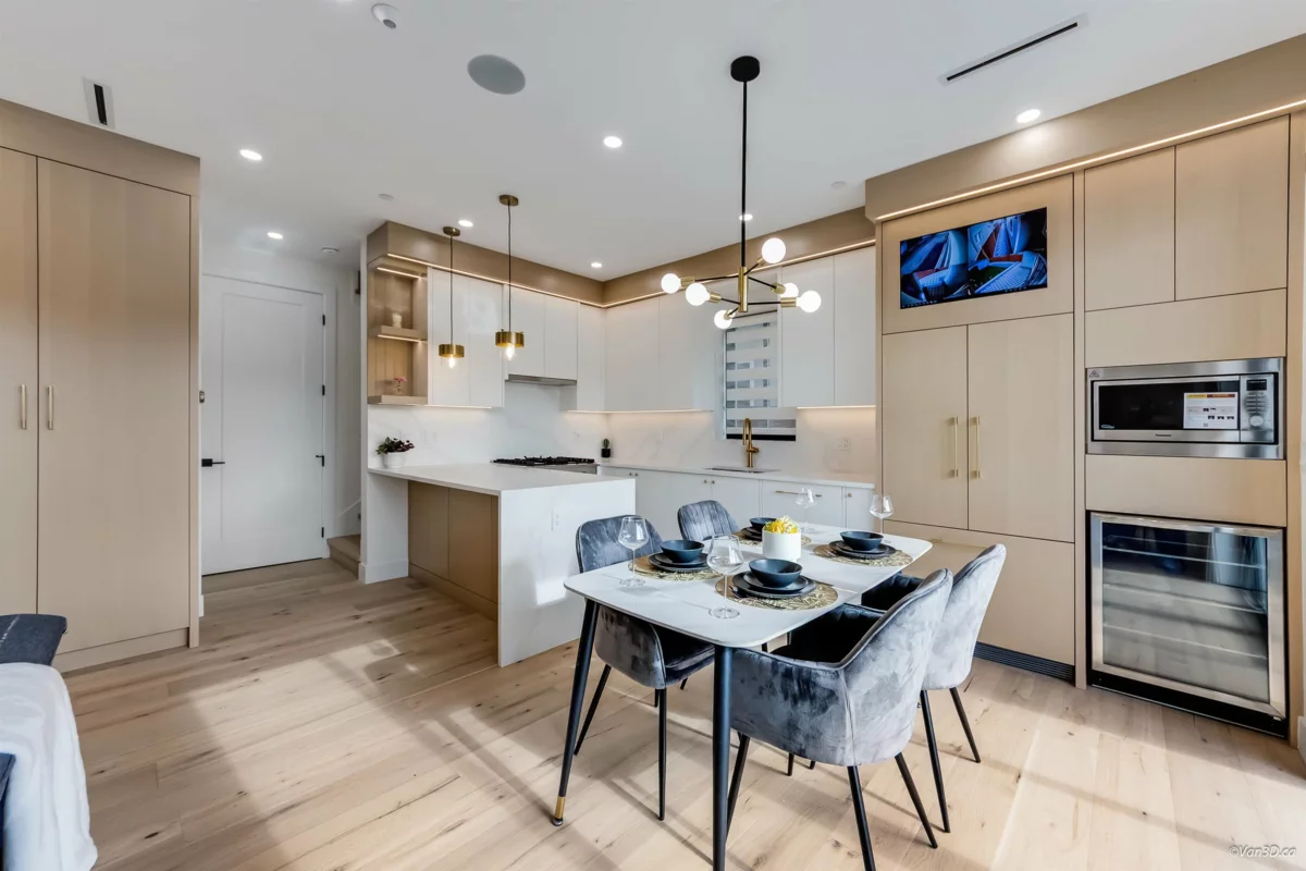 Pantry Photo of 2 150 E 51st Avenue, Vancouver, BC