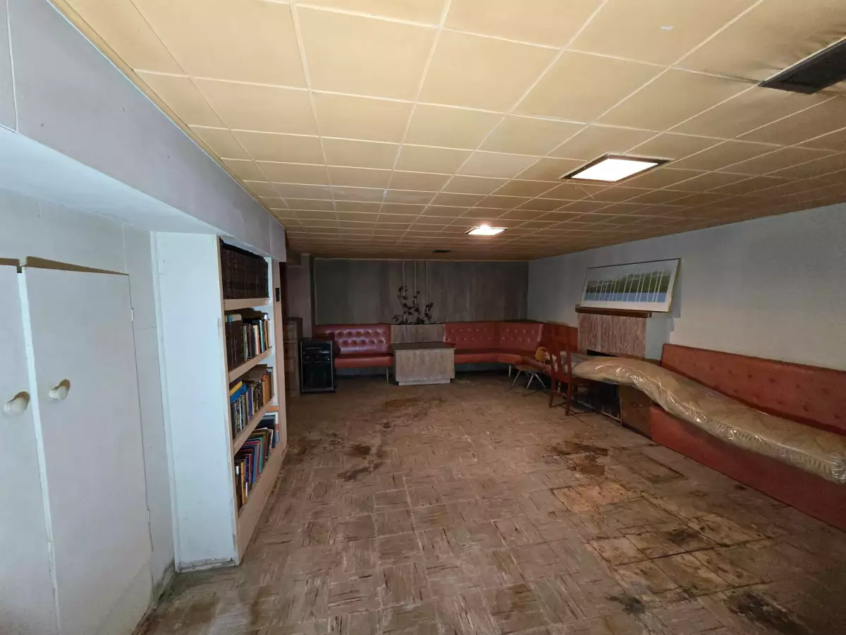 Basement Recreation Room Photo of 3491 W 37th Avenue, Vancouver, BC