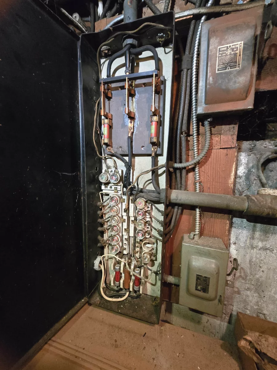 Mudroom Photo of 3491 W 37th Avenue, Vancouver, BC
