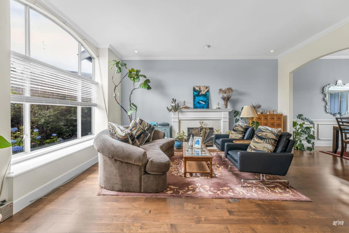 Kitchen Island Photo of 12411 Ocean Breeze Place, Surrey, BC