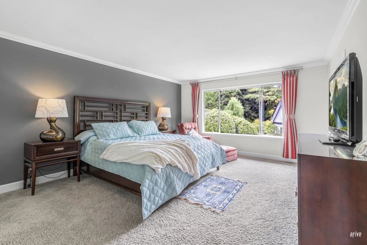 Mudroom Photo of 12411 Ocean Breeze Place, Surrey, BC