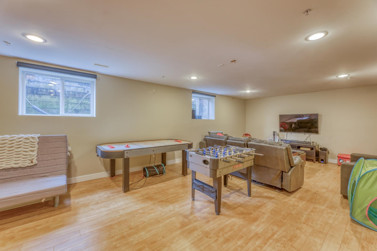 Mudroom Photo of 22834 Foreman Drive, Maple Ridge, BC