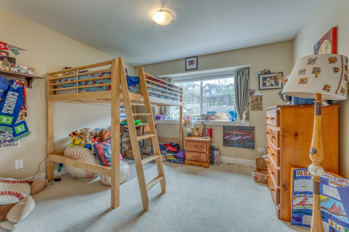 Powder Room Photo of 22834 Foreman Drive, Maple Ridge, BC