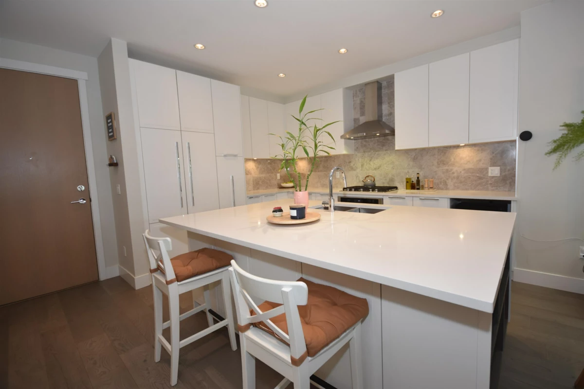 Pantry Photo of 229 5535 Admiral Way, Delta, BC