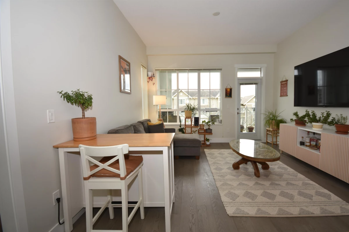 Powder Room Photo of 229 5535 Admiral Way, Delta, BC