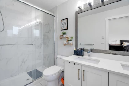 Mudroom Photo of 108 13898 64 Avenue, Surrey, BC
