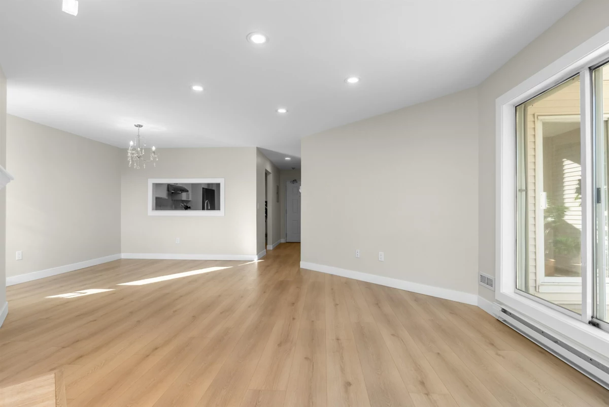 Office / Den Photo of 321 7453 Moffatt Road, Richmond, BC