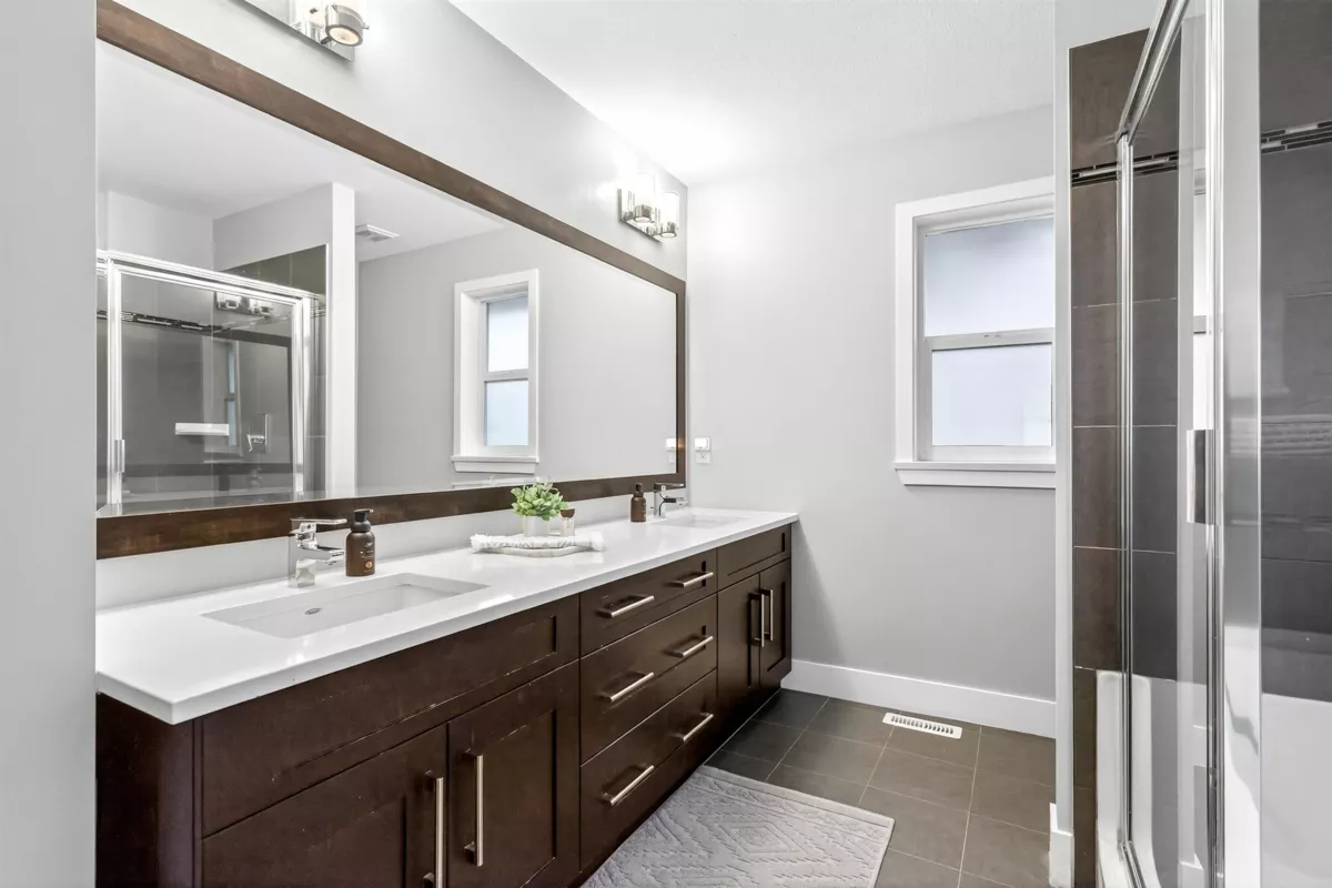 Garden / Landscaping Photo of 16088 28b Avenue, Surrey, BC