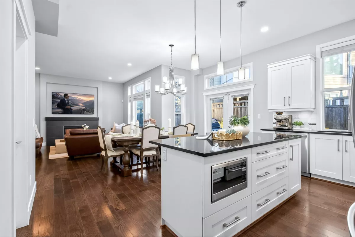 Loft / Bonus Room Photo of 16088 28b Avenue, Surrey, BC