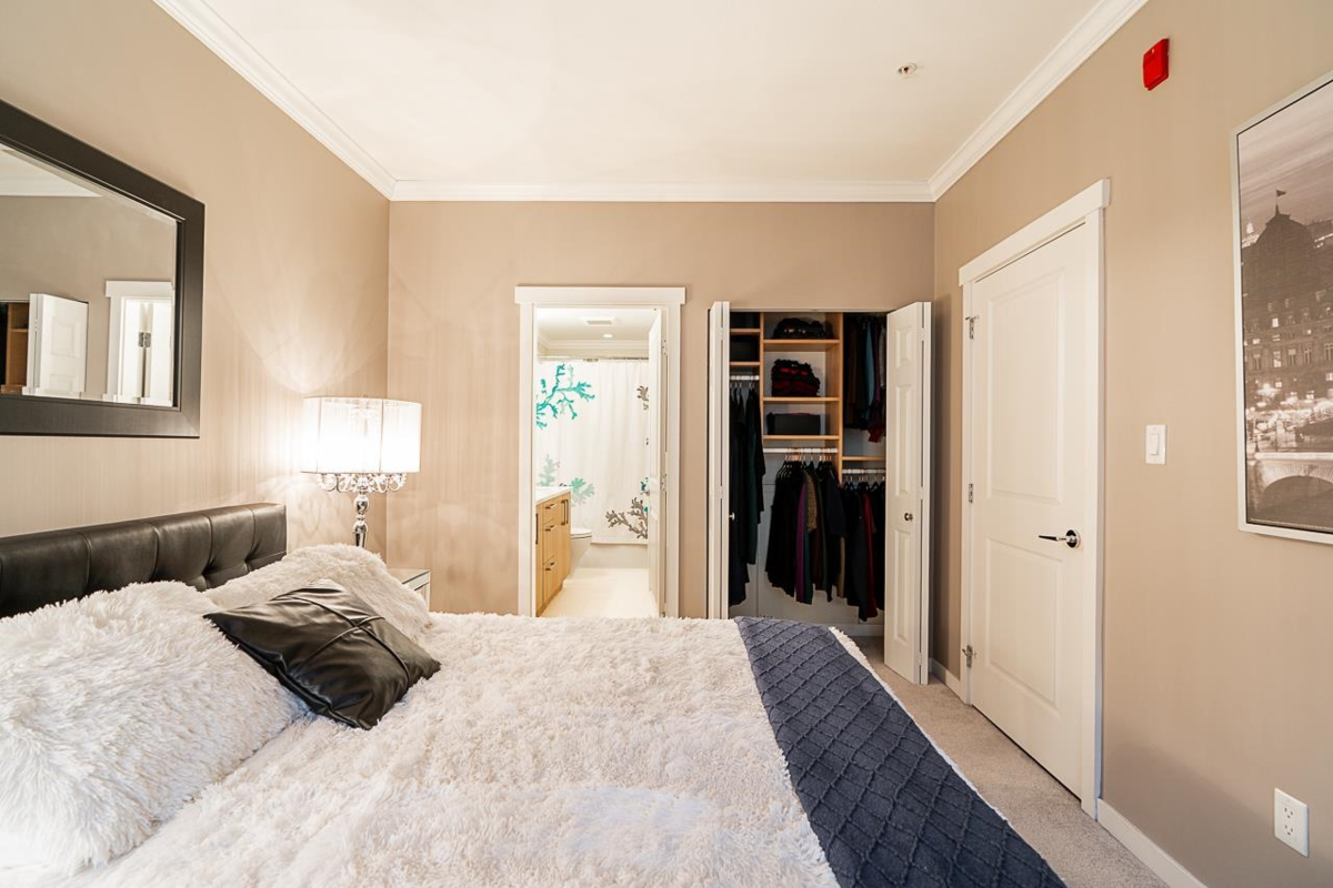 Bedroom 3 Photo of 403 139 W 22nd Street, North Vancouver, BC