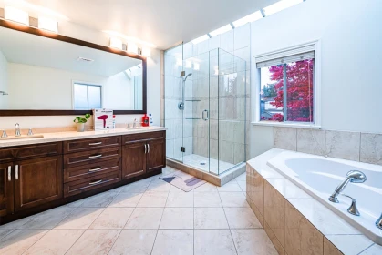 Primary Bathroom Photo of 4570 W 13th Avenue, Vancouver, BC