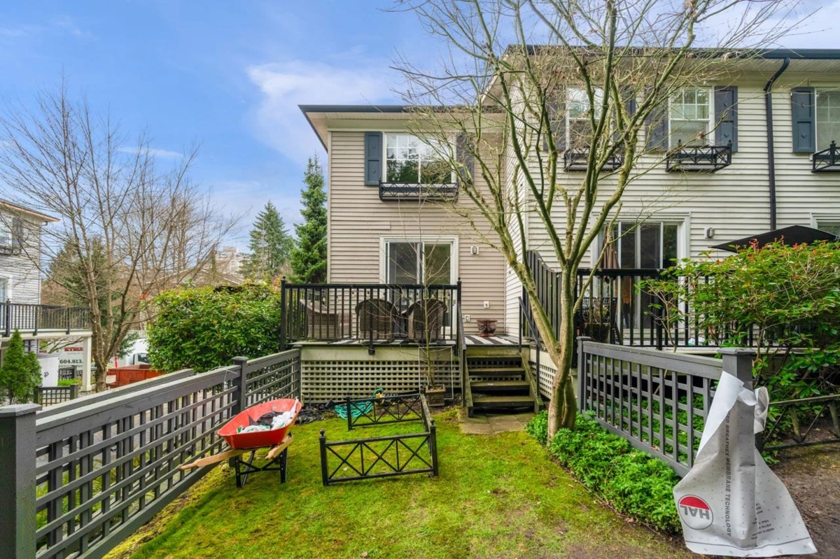 Office / Den Photo of 32 102 Fraser Street, Port Moody, BC