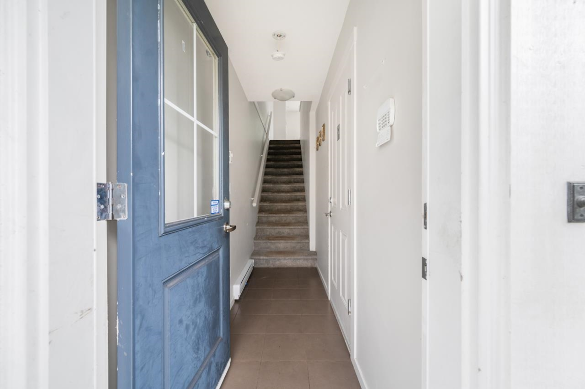 Primary Bedroom Photo of 32 102 Fraser Street, Port Moody, BC