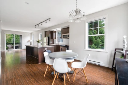 32 102 Fraser Street, Port Moody, BC