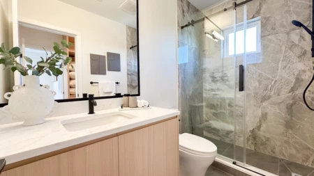 Primary Bathroom Photo of 2 3800 Pender Street, Burnaby, BC