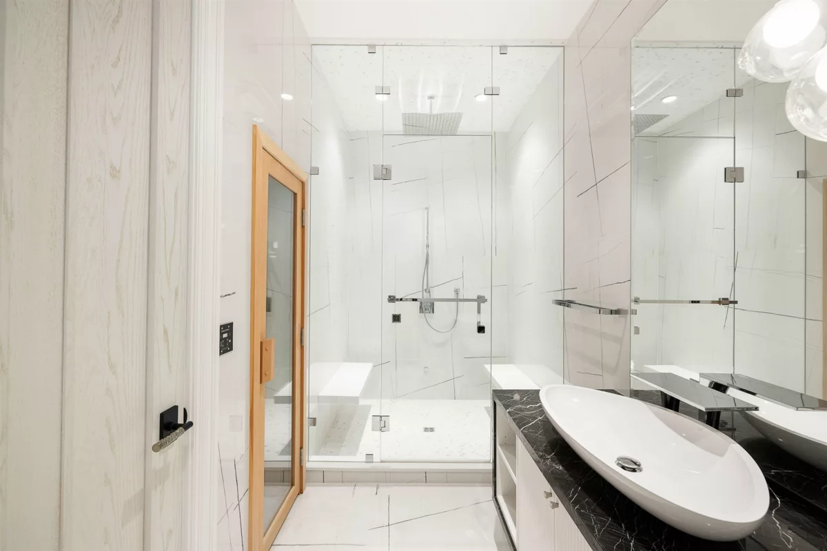 Outdoor Kitchen Photo of 1239 W 40th Avenue, Vancouver, BC