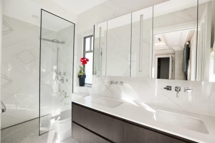 Entry Foyer Photo of 1239 W 40th Avenue, Vancouver, BC