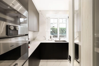Primary Bathroom Photo of 1239 W 40th Avenue, Vancouver, BC