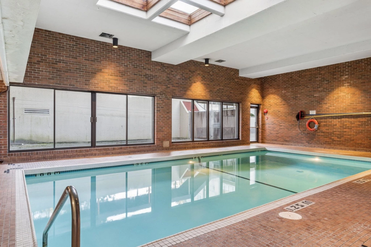 Backyard Photo of 1005 9541 Erickson Drive, Burnaby, BC