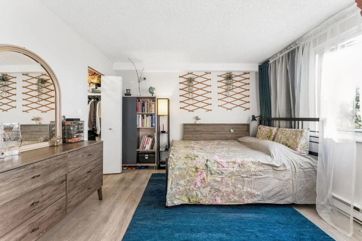 Powder Room Photo of 1005 9541 Erickson Drive, Burnaby, BC