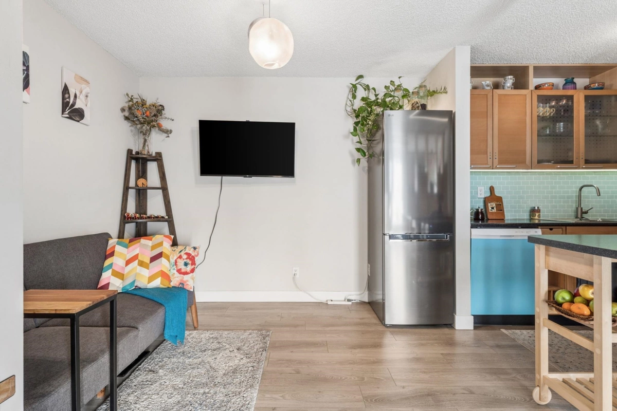 Primary Bedroom Photo of 1005 9541 Erickson Drive, Burnaby, BC