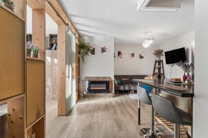 Kitchen Photo of 1005 9541 Erickson Drive, Burnaby, BC