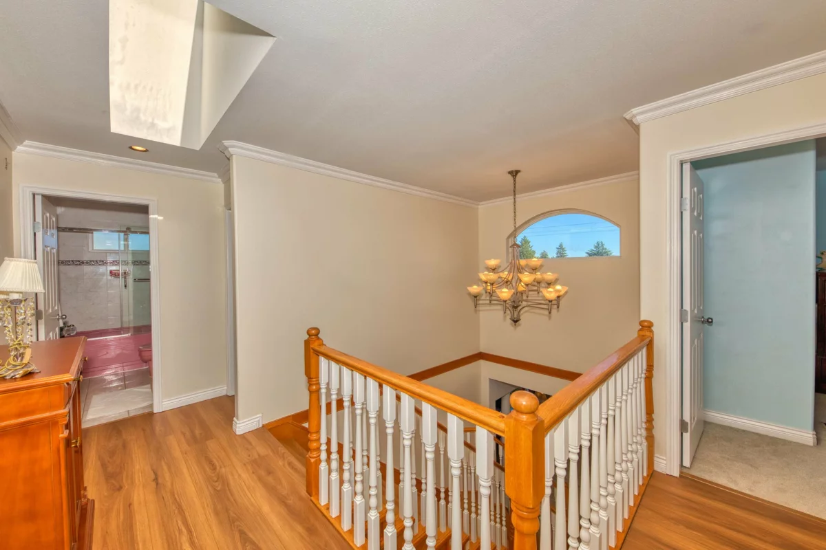 Outdoor Deck Photo of 826 E 13th Street, North Vancouver, BC