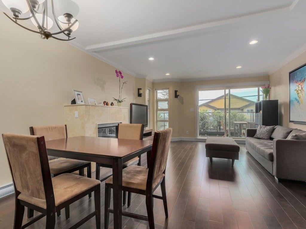 Living Room Photo of 7 215 E 4 Street, North Vancouver, BC