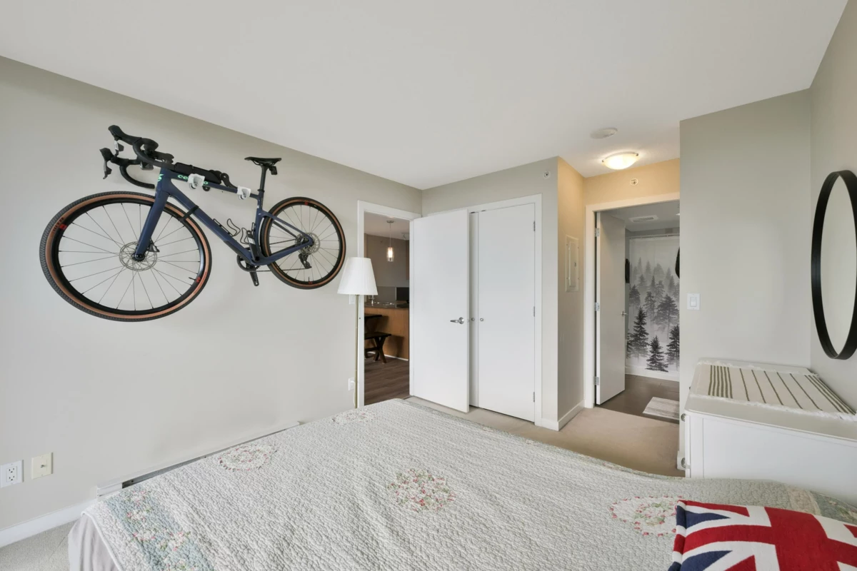 Primary Bathroom Photo of 2508 7063 Hall Avenue, Burnaby, BC