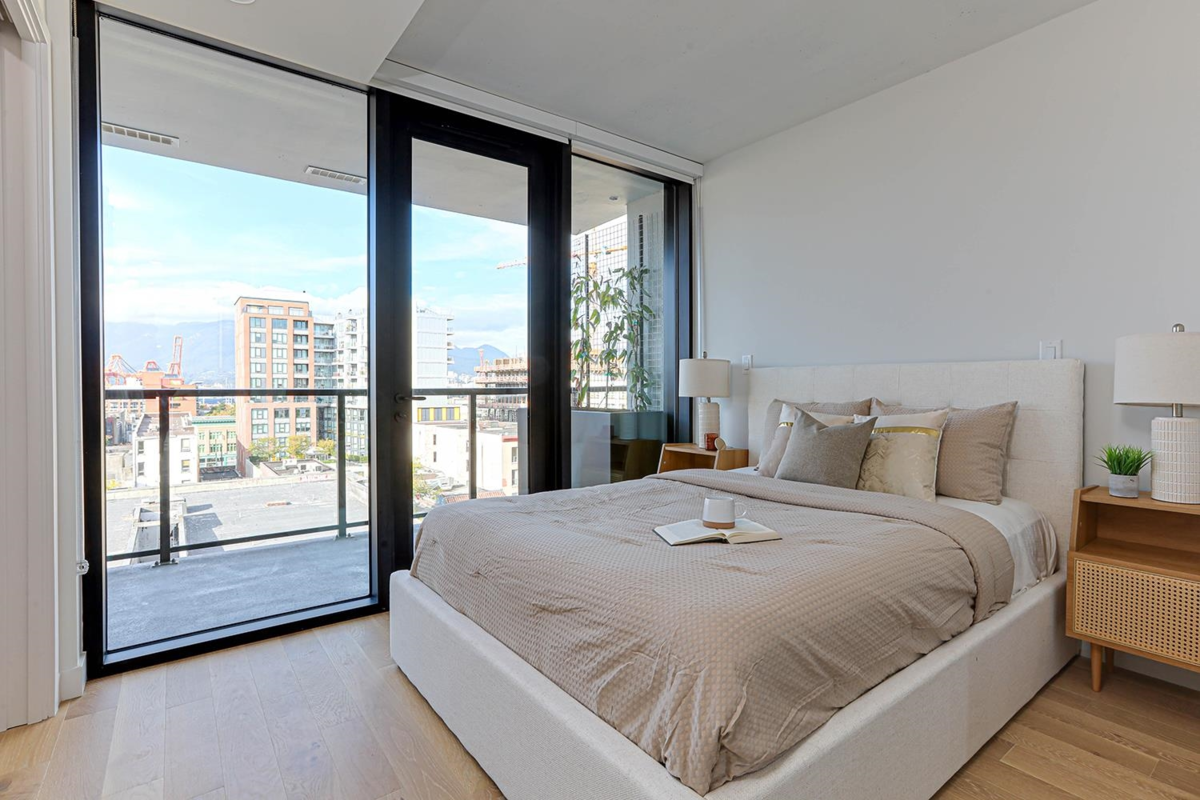 Guest Bathroom Photo of 903 239 Keefer Street, Vancouver, BC