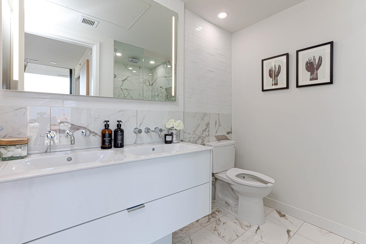 Loft / Bonus Room Photo of 903 239 Keefer Street, Vancouver, BC