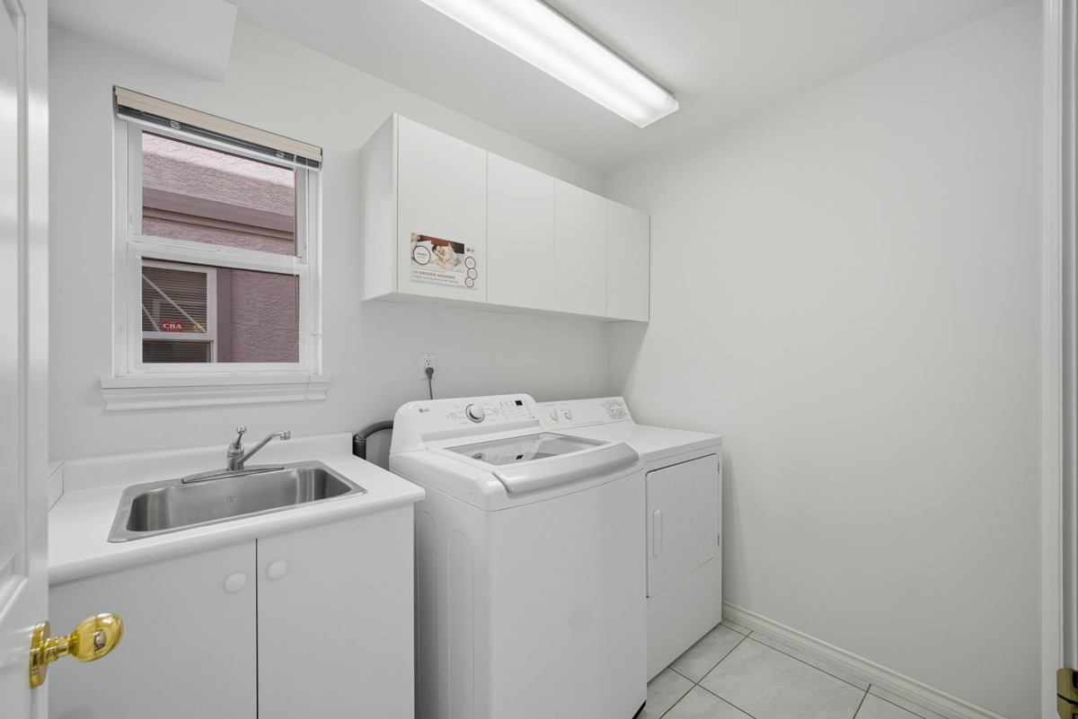 Hallway Photo of 12631 Cameron Drive, Richmond, BC