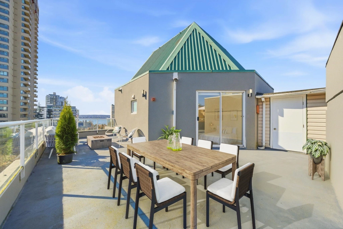 Loft / Bonus Room Photo of 702 1771 Nelson Street, Vancouver, BC