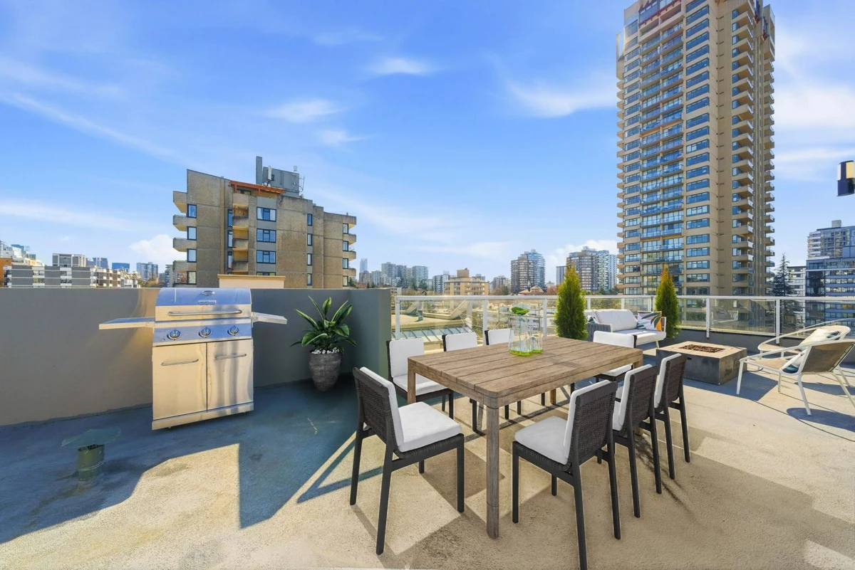 Office / Den Photo of 702 1771 Nelson Street, Vancouver, BC