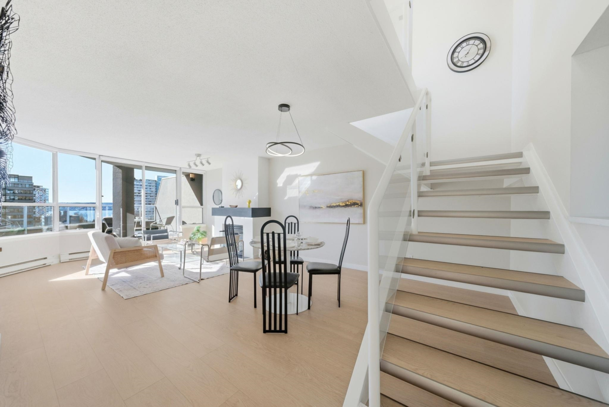 Primary Bathroom Photo of 702 1771 Nelson Street, Vancouver, BC