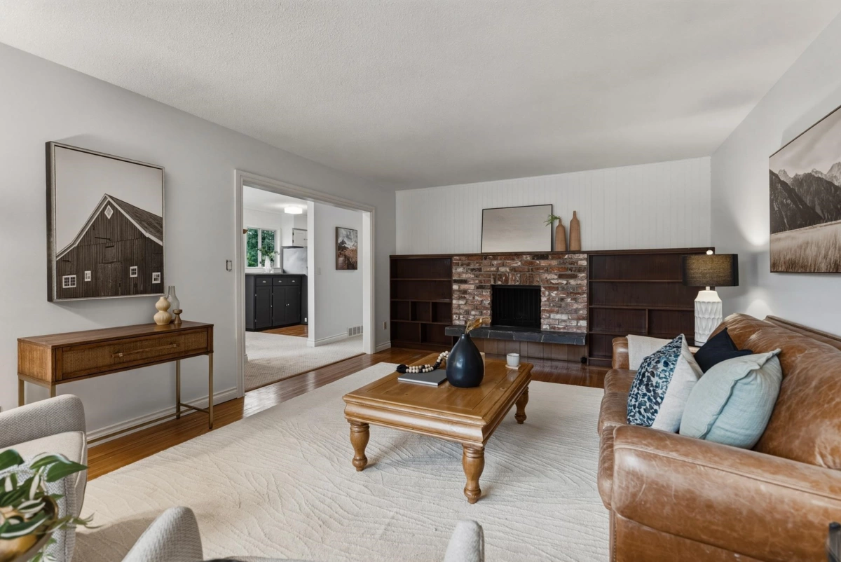 Living Room Photo of 1323 E 29th Street, North Vancouver, BC