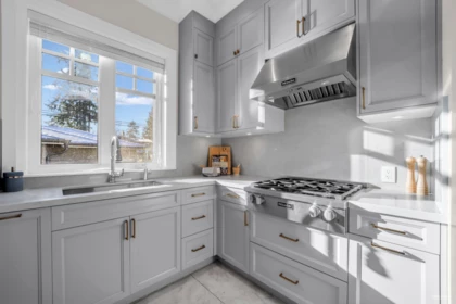 Mudroom Photo of 3946 W 30th Avenue, Vancouver, BC