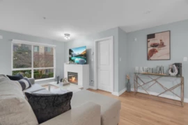 352 15850 26 Avenue, Surrey, BC