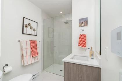 Entry Foyer Photo of 3412 St. Catherines Street, Vancouver, BC