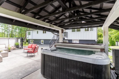 Backyard Photo of 24991 100 Avenue, Maple Ridge, BC