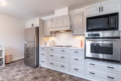 Breakfast Nook Photo of 24991 100 Avenue, Maple Ridge, BC