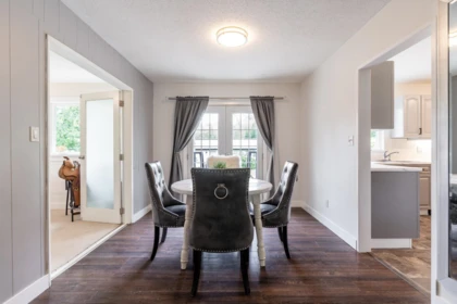 Kitchen Photo of 24991 100 Avenue, Maple Ridge, BC