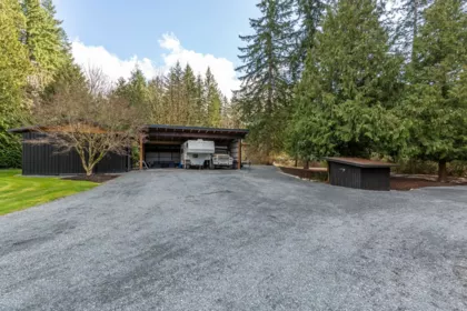 Front Yard Photo of 20078 27 Avenue, Langley, BC