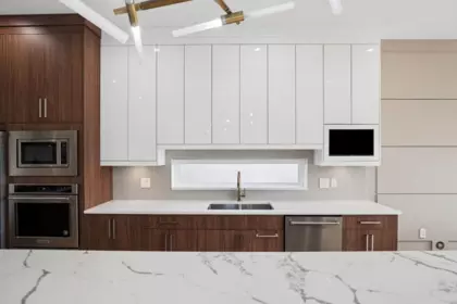Kitchen Island Photo of 1202A Hammond Avenue, Coquitlam, BC