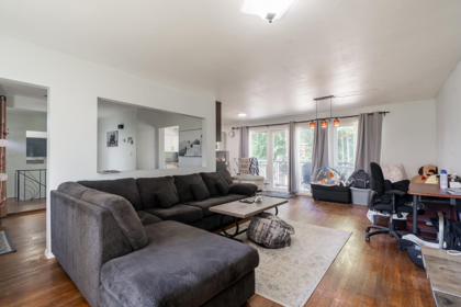 Kitchen Photo of 9545 116 Street, Delta, BC
