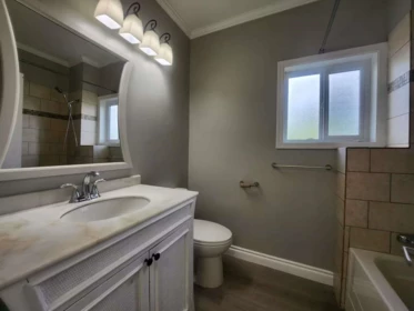 Hot Tub / Spa Photo of 33186 3rd Avenue, Mission, BC